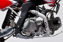 ������� YCF FACTORY SPIII (����. Daytona) 14/12 ,150 cc